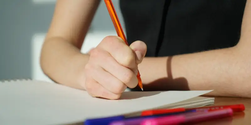 Ghi chép lại lỗi sai và làm lại bài tập